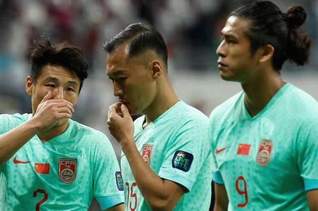 新加坡主帅：和更高水平的中国队交锋，能让球队走出舒适区