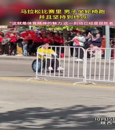 我始终认为 对这些小朋友吹捧或是贬低都是一样的没有什么好处 所有热爱足球的都值得尊重和鼓励