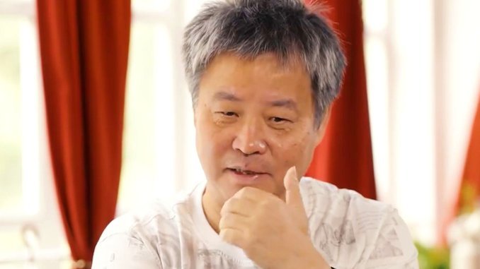 深夜直播：董路的“不眠”狂欢