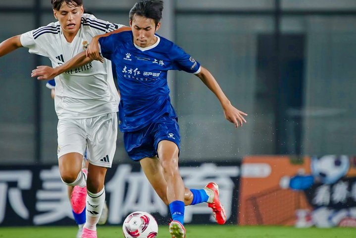 8月沪上盛况：U17男足对决阿森纳热刺